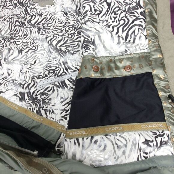 CAPP3L 15k 10K Waterproof Insulated Snowboarding Jacket Womens Large Gorpcore - Picture 12 of 15